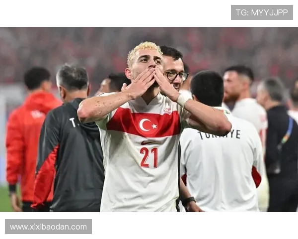 足球球星为何常在比赛中吐舌头 揭秘这一习惯背后的心理和生理原因